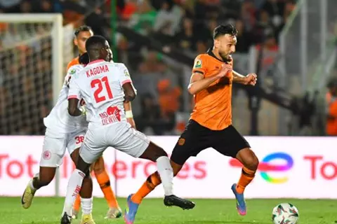 نهائي الكونفدرالية.. موتالي يفتتح أهداف قمة سيمبا ونهضة بركان